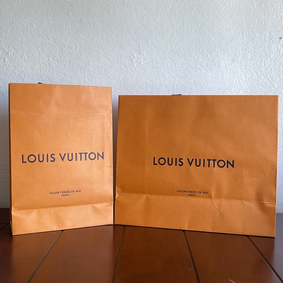 Louis Vuitton gift bags - Picture 5 of 6